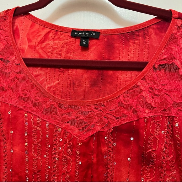 Sami & Jo Red sparkle silver sequins with Red Inset Top Size Petite Large - Picture 5 of 6